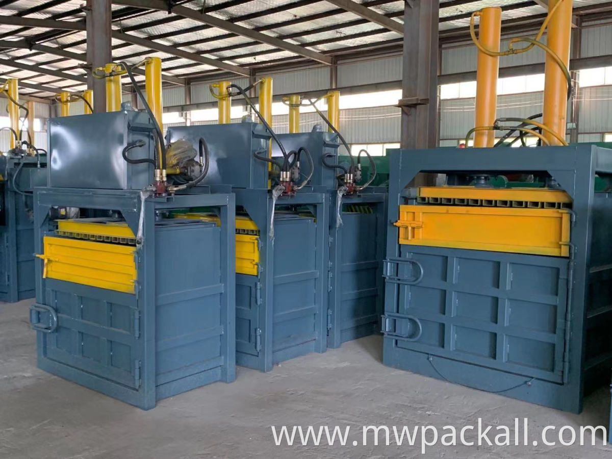 Vertical Cardboard Baler/ Seaweed Baling Machine model 10 tons to 100 tons for hot sale